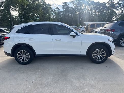 Certified 2026 Mercedes-Benz GLC 300 image 3