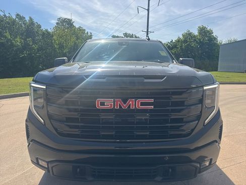 Used 2024 GMC Sierra 1500 Elevation AWD/4WD image 5