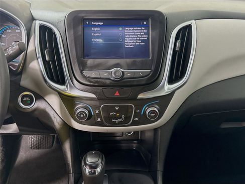 Used 2021 Chevrolet Equinox LS w/ LS Convenience Package image 8