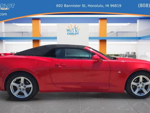 Used 2018 Chevrolet Camaro LT RWD image 5