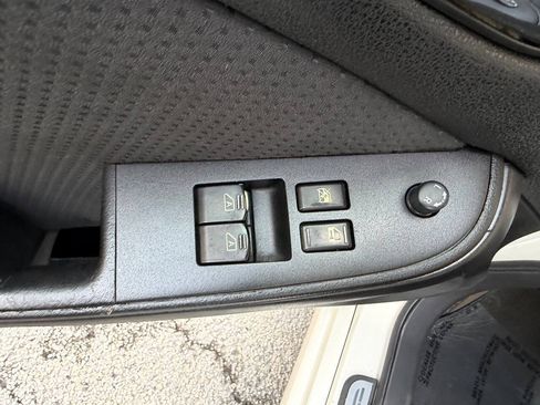 Used 2009 Nissan Altima 2.5 S w/ Convenience Pkg FWD image 16