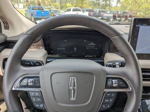 Certified 2023 Lincoln Nautilus Reserve w/ Equipment Group 201A image 29