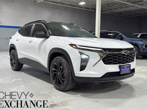 New 2026 Chevrolet Trax RS image 1