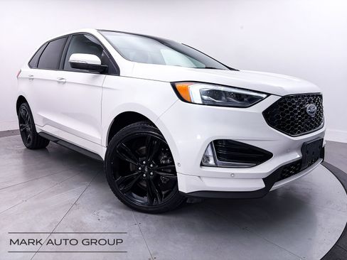 Used 2020 Ford Edge ST w/ Equipment Group 401A AWD/4WD image 2
