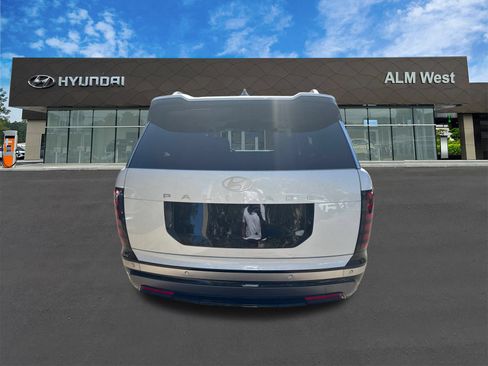 Used 2026 Hyundai Palisade Limited FWD image 6