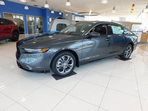 New 2025 Honda Accord EX-L image 7