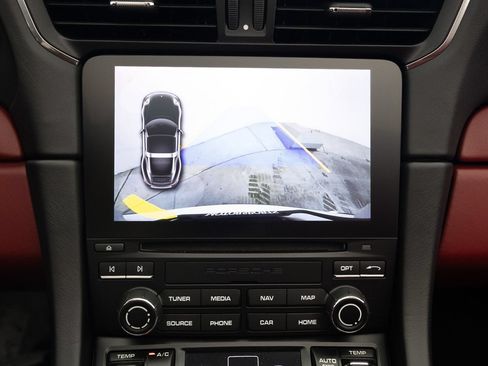 Used 2018 Porsche 911 Targa 4S AWD/4WD image 36