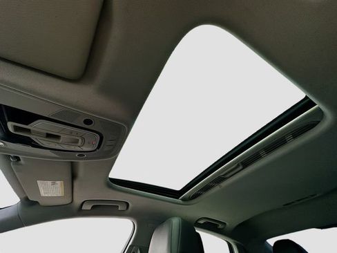 Used 2017 Audi A4 2.0T Premium Plus w/ Premium Plus Package image 24