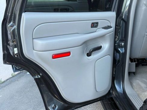 Used 2005 GMC Yukon SLT w/ SLT Preferred Equipment Group image 36