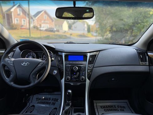 Used 2011 Hyundai Sonata Limited image 12