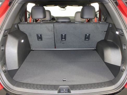 New 2026 GMC Terrain AT4 w/ Convenience Package III image 22