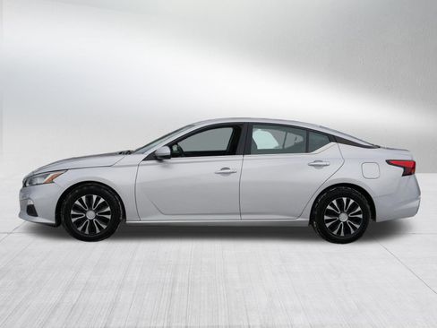 Used 2020 Nissan Altima 2.5 S image 4