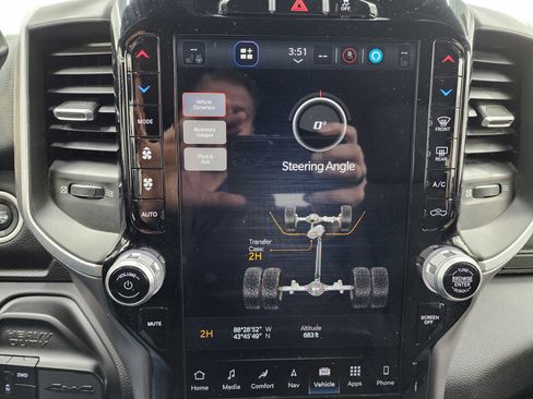 Used 2024 RAM 3500 Big Horn w/ Night Edition image 57