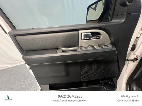 Used 2015 Ford Expedition XLT w/ Equipment Group 202A AWD/4WD image 11