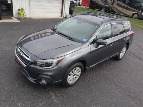 Used 2018 Subaru Outback 2.5i Premium AWD/4WD image 27
