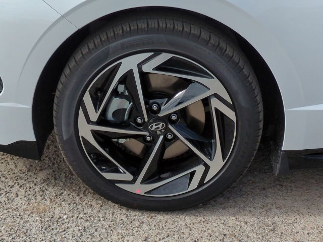 New 2026 Hyundai Sonata SEL AWD/4WD image 11