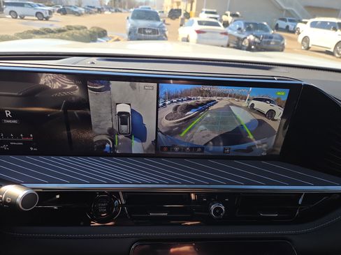 New 2026 INFINITI QX80 Autograph w/ Premium Cargo Package image 11