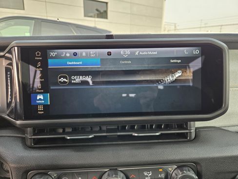 New 2026 Jeep Gladiator Sport image 12