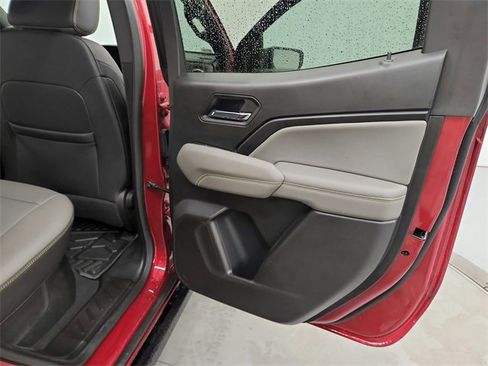 Used 2025 Chevrolet Colorado ZR2 image 39