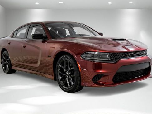 Used 2023 Dodge Charger R/T w/ Blacktop Package image 5