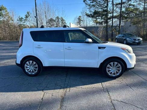Used 2014 Kia Soul image 5