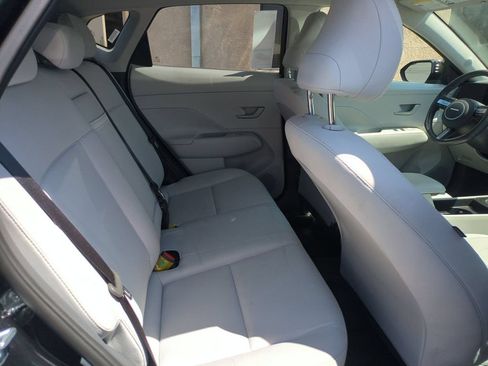 Used 2025 Hyundai Kona SEL FWD image 28
