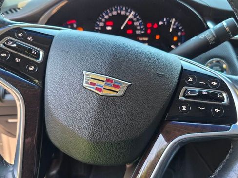 Used 2016 Cadillac XTS Luxury FWD image 24