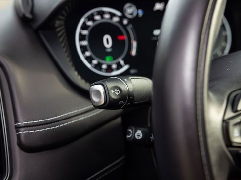 Used 2023 Aston Martin DBX 707 image 35