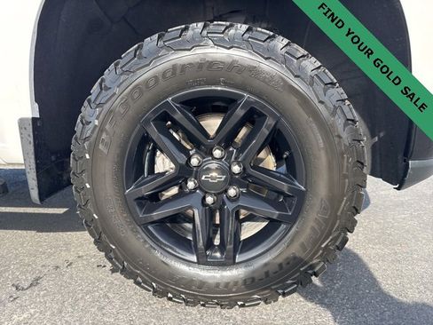 Certified 2020 Chevrolet Silverado 1500 LT Trail Boss image 9