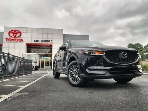 Used 2018 MAZDA CX-5 Sport FWD image 2
