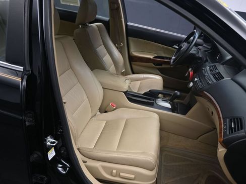 Used 2011 Honda Accord EX-L image 28