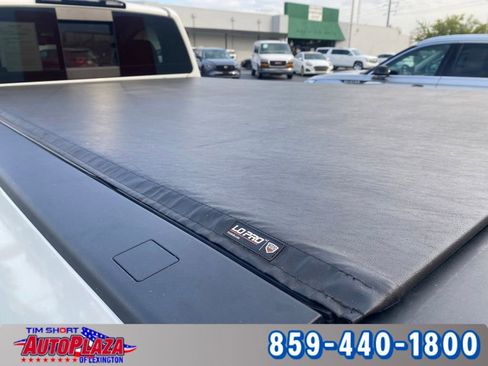 Used 2017 Nissan Titan S image 33