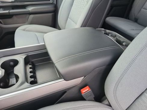 New 2026 RAM 1500 4x4 Crew Cab image 21