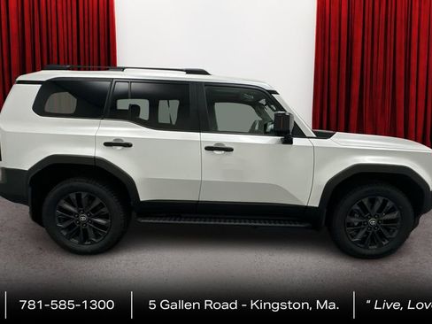 Used 2024 Toyota Land Cruiser w/ Premium Package AWD/4WD image 4