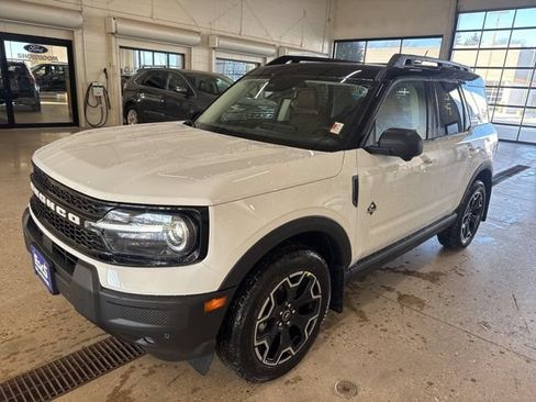 New 2025 Ford Bronco Sport Outer Banks w/ Outer Banks Tech Package+ AWD/4WD image 7