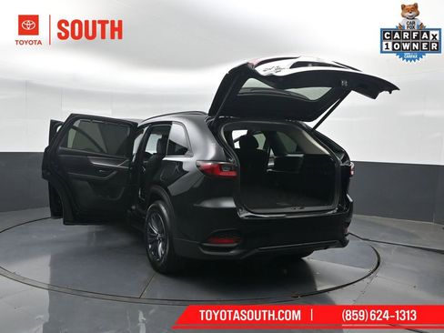 Used 2025 MAZDA CX-70 3.3 Turbo w/ Preferred Package AWD/4WD image 56
