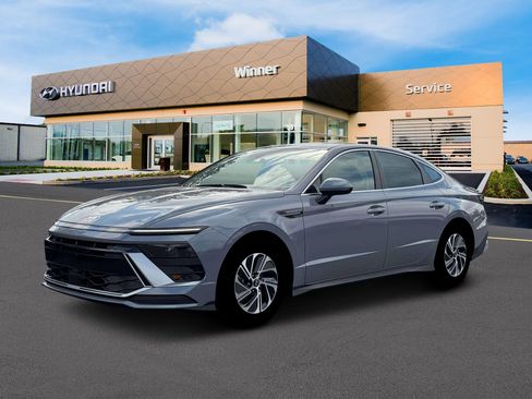 New 2026 Hyundai Sonata Blue FWD image 2