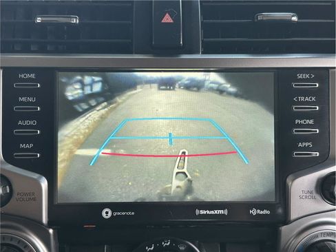 Used 2020 Toyota 4Runner SR5 AWD/4WD image 25