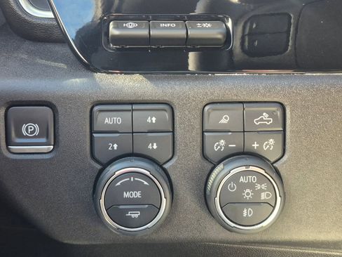 Used 2024 Chevrolet Silverado 3500 LTZ w/ LTZ Plus Package image 6