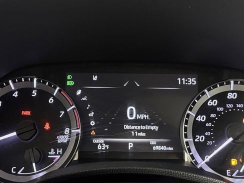 Used 2023 Toyota Highlander XLE AWD/4WD image 20