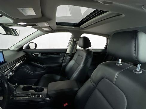 Used 2023 Honda Civic Touring image 22