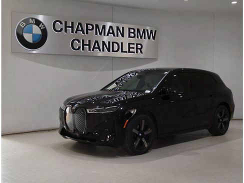 Used 2024 BMW iX xDrive50 w/ Premium Package AWD/4WD image 1