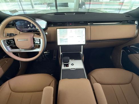 New 2026 Land Rover Range Rover SE AWD/4WD image 13