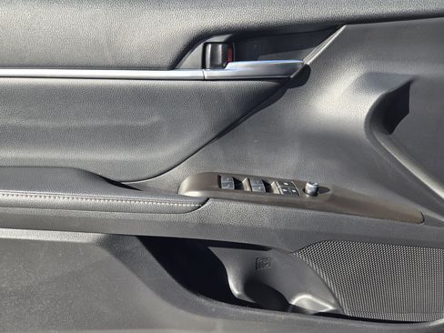 Used 2023 Toyota Camry XSE image 25