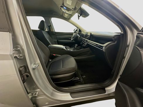 Used 2025 Hyundai Tucson SEL AWD/4WD image 32