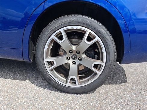 Used 2023 Maserati Levante Modena image 5