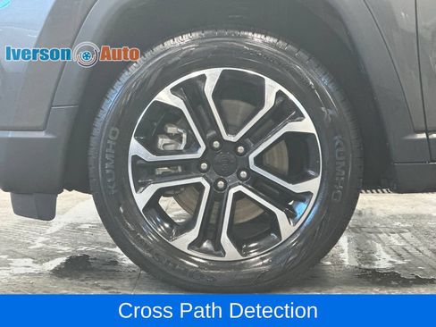 Used 2023 Jeep Compass Limited AWD/4WD image 11