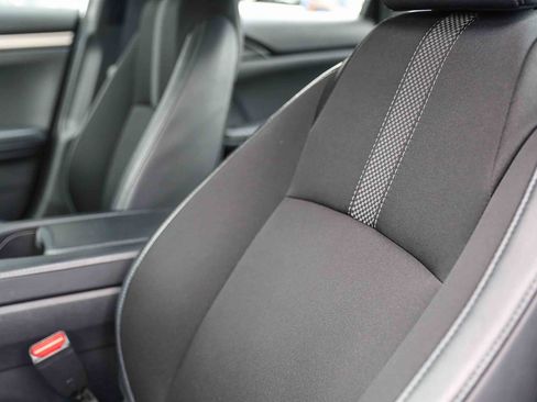 Used 2020 Honda Civic Sport image 24