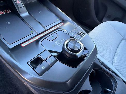 New 2026 Subaru Solterra Premium image 24