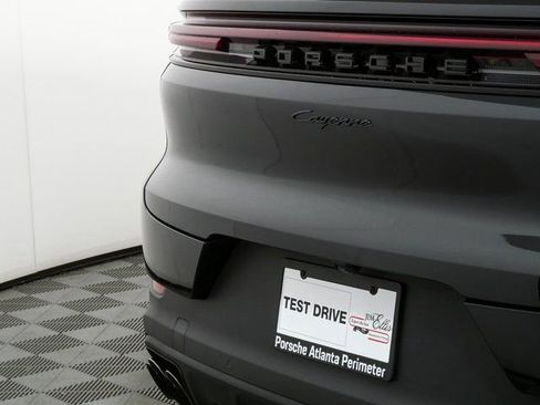 New 2026 Porsche Cayenne AWD/4WD image 37